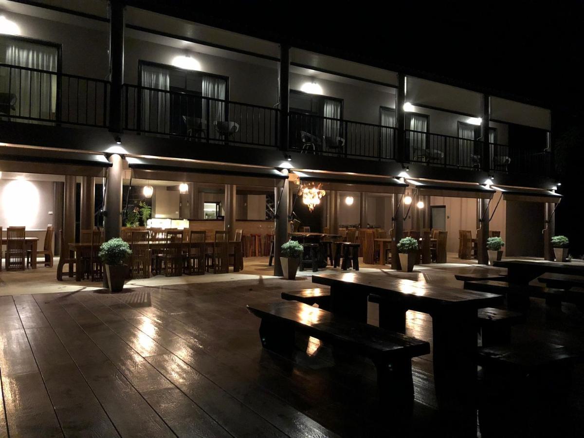 I love phants Lodge Ban Huai Thawai Extérieur photo