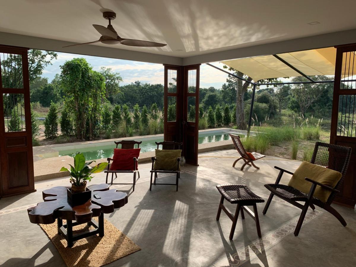 I love phants Lodge Ban Huai Thawai Extérieur photo
