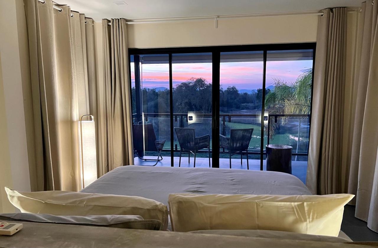 I love phants Lodge Ban Huai Thawai Extérieur photo